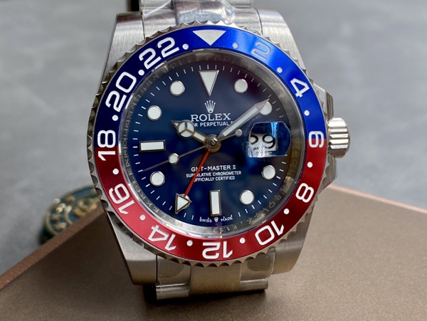 激安ロレックス背面デザイン